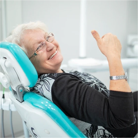 Signs You Might Need Dentures